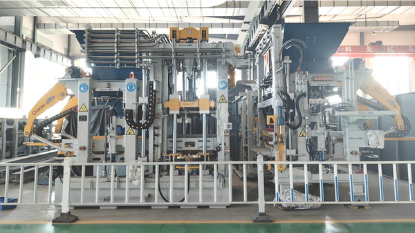 বুদ্ধিমান উৎপাদন লাইনে পূব চীনৰ সেউজ আন্তঃগাঁথনিত সহায় কৰে